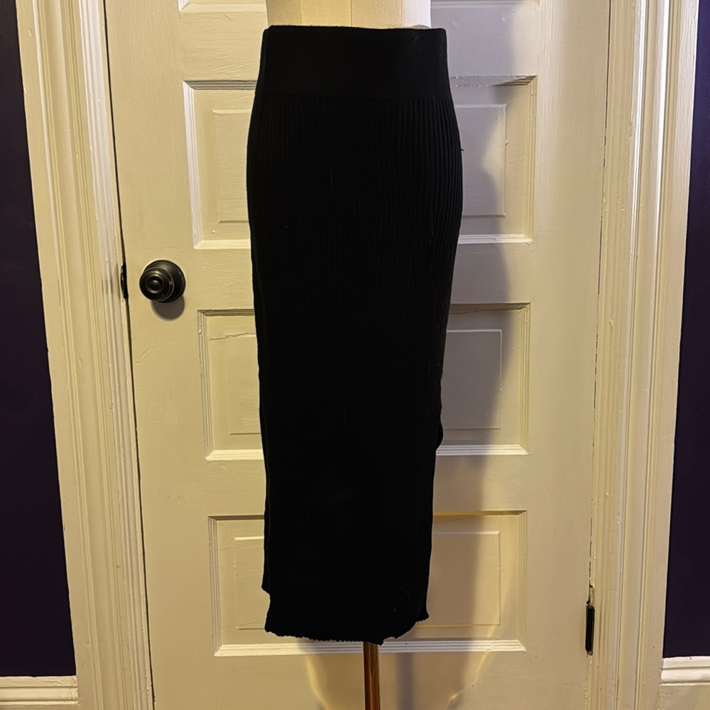 High Waisted Body Con Ribbed Skirt